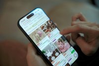 Op dit bedrag let de Belastingdienst bij Vinted-verkopers